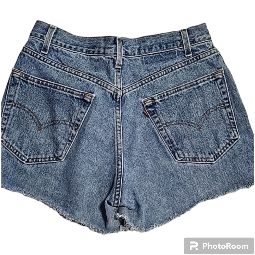 Levi's jeans shorts raw hem sz 32 - Picture 1 of 8